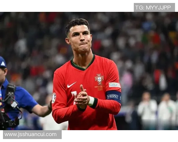 克罗地亚足球明星盘点及其在国际赛场上的辉煌成就 克罗地亚足球明星盘点及其在国际赛场上的辉煌成就