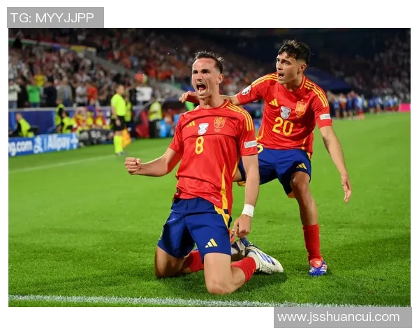 足球巨星们的告别盛宴与荣耀回忆的交织时刻 足球巨星们的告别盛宴与荣耀回忆的交织时刻